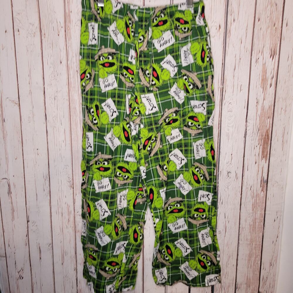 Sesame Street Oscar the Grouch pajama Men Size S